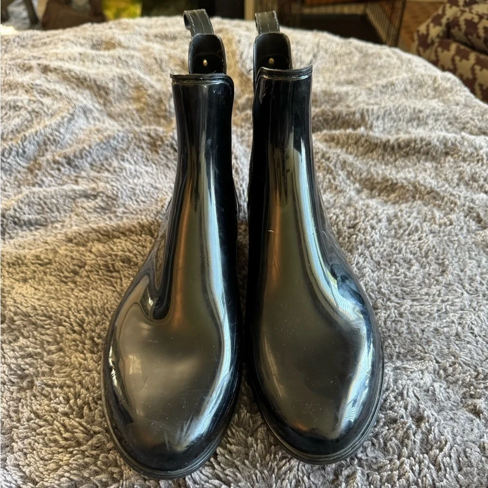 SAM EDELMAN Tinsley Ankle Rain Boots